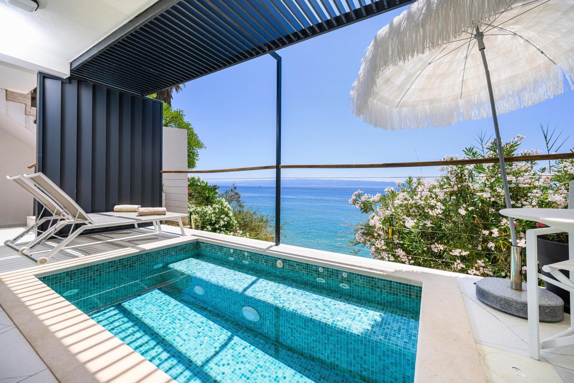 Gallery Luxury & Rooms-only Adults Lejlighed