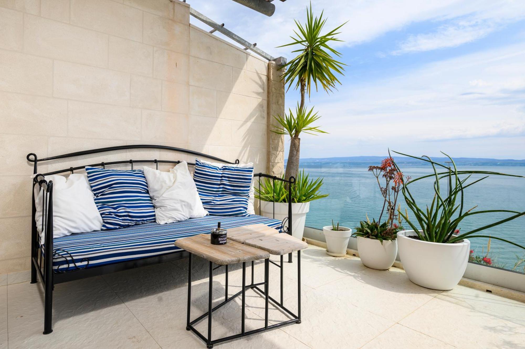 Gallery Luxury & Rooms-only Adults Appartement